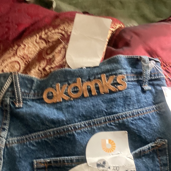 Akademiks Jeans - Picture 5 of 6